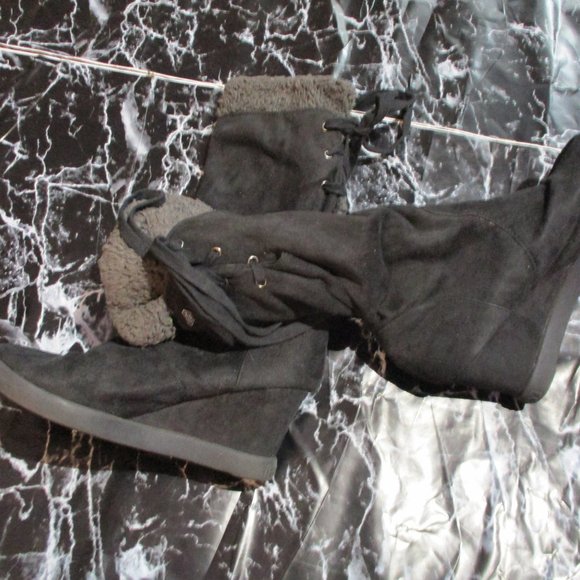 Roxy Boots - Picture 6 of 6